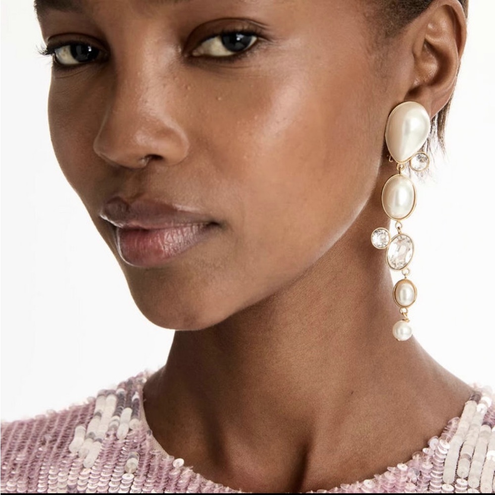 OSCAR de la RENTA Pearly Crystal Cascading Champagne Bubbles Clip drop earrings